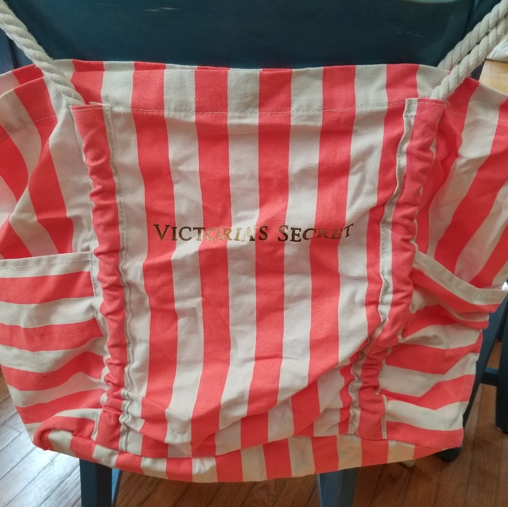Victoria secrets beach bag